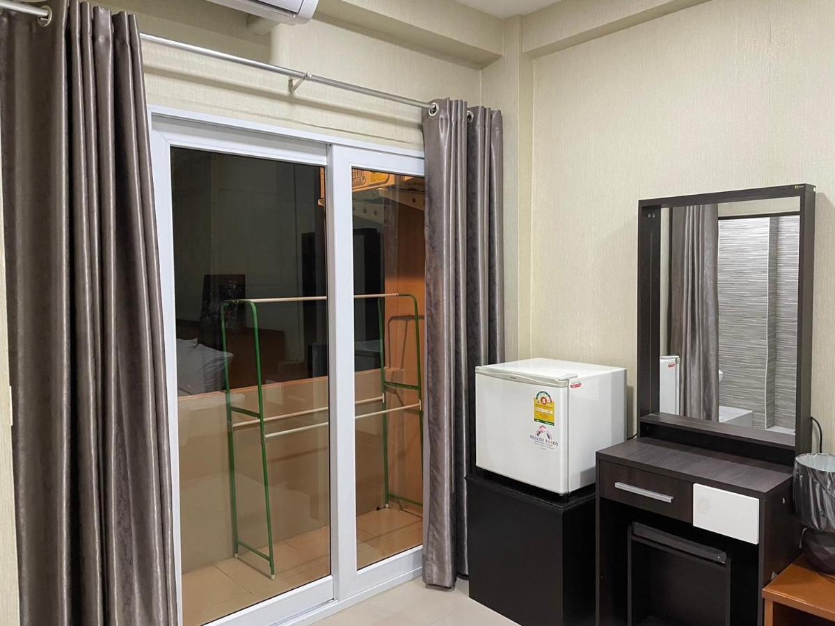 Hug Me Guesthouse Патая Екстериор снимка
